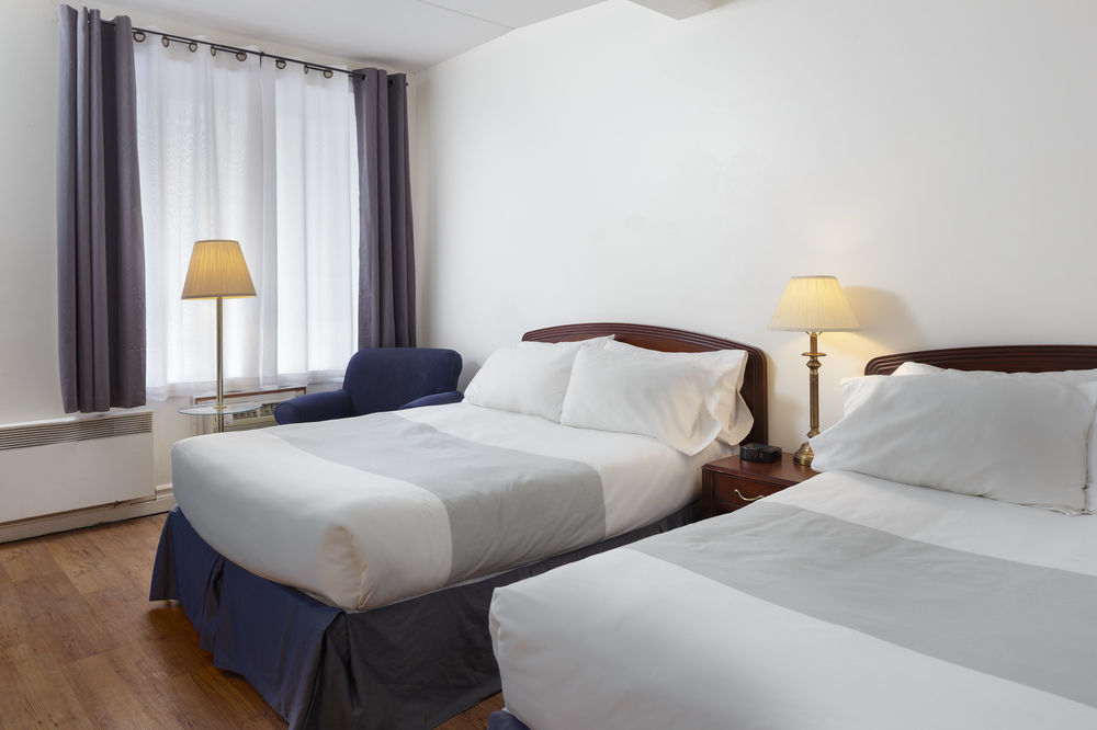 Picton Harbour Inn 외부 사진